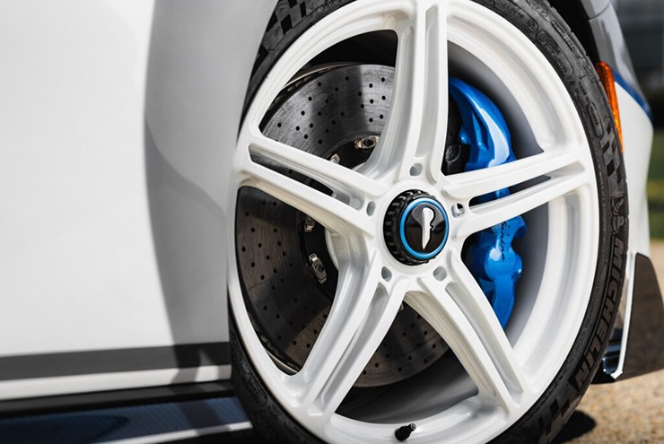 Bộ đôi siêu xe Pininfarina Battista của tay chơi khét tiếng Mỹ lộ diện - 4