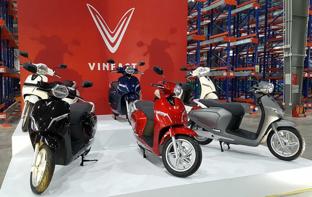 Xe máy điện VinFast được CNN chọn là 1 trong 5 biểu tượng mới của Hà Nội