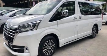 Ô tô 9 chỗ Toyota Granvia dùng 4 năm, rao giá ngang xe mới tại Việt Nam Ô tô 9 chỗ Toyota Granvia dùng 4 năm, rao giá ngang xe mới tại Việt Nam