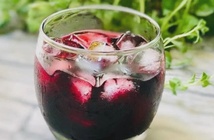 5 mẹo để làm đồ uống trong mùa hè giúp mang lại nhiều sức khỏe