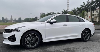 Kia K5 cũ - món 'hời' cho người thích sedan cỡ lớn Kia K5 cũ - món 'hời' cho người thích sedan cỡ lớn