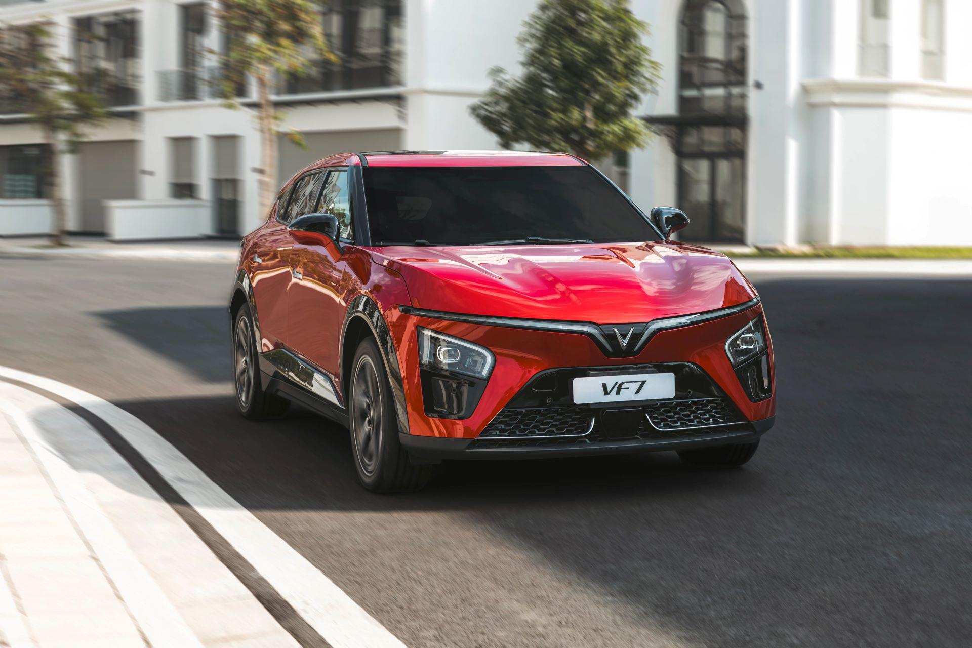 Mẫu xe VF 7 của VinFast có sức mạnh vượt trội.