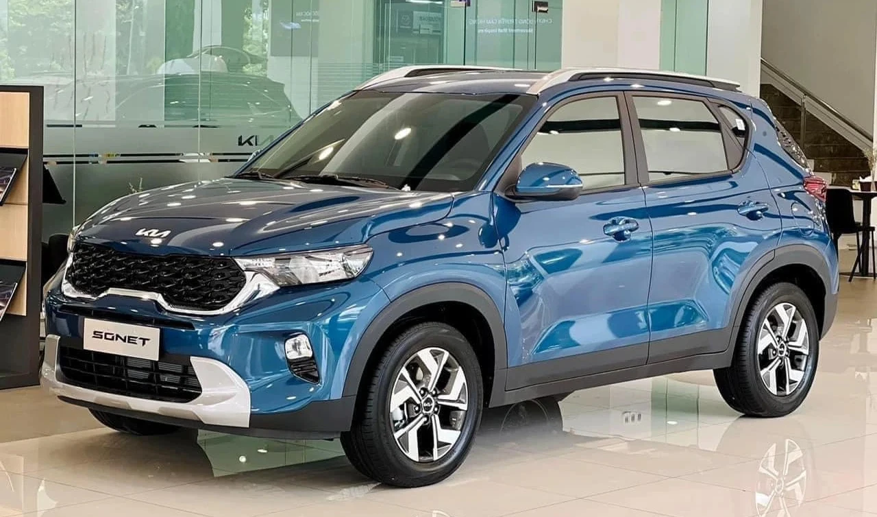 Trong quý 1/2024, phân khúc SUV đô thị tiếp tục nở rộ với sự xuất hiện của Hyundai Venue. Tuy nhiên, Kia Sonet với thiết kế thời trang, nhiều tính năng, công nghệ và giá hấp dẫn… vẫn tiếp tục khẳng định vị thế. Doanh số bán đạt gần 1.900 xe trong 3 tháng đầu năm 2024 giúp Kia Sonet tiếp tục xếp đầu bảng.