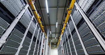 Microsoft hợp tác OpenAI phát triển siêu máy tính AI giá hơn 100 tỉ USD Microsoft hợp tác OpenAI phát triển siêu máy tính AI giá hơn 100 tỉ USD