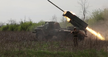 Ukraine căng mình lập “phòng tuyến thép” trước các đợt tấn công ồ ạt của Nga