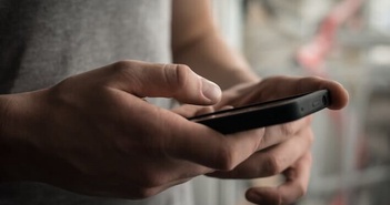 Tá hỏa khi nhận thông báo số căn cước bị dùng để đăng ký tài khoản ngân hàng lừa đảo 300 triệu đồng Tá hỏa khi nhận thông báo số căn cước bị dùng để đăng ký tài khoản ngân hàng lừa đảo 300 triệu đồng