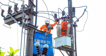 Tiêu thụ điện trong kỳ nghỉ lễ 30/4-1/5 năm 2024 tăng đột biến Tiêu thụ điện trong kỳ nghỉ lễ 30/4-1/5 năm 2024 tăng đột biến