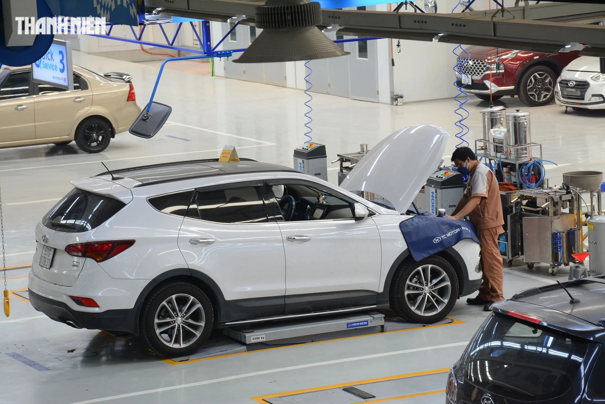 Bảo dưỡng ô tô: Nên vào đại lý chính hãng hay garage ngoài?- Ảnh 2. Bảo dưỡng ô tô: Nên vào đại lý chính hãng hay garage ngoài?- Ảnh 2.