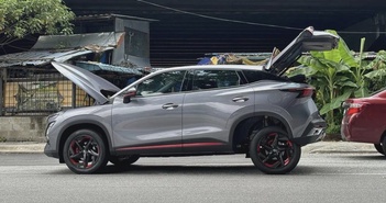 Đang chạy, xe Trung Quốc Chery Omoda C5 sắp bán tại Việt Nam bị gãy trục sau Đang chạy, xe Trung Quốc Chery Omoda C5 sắp bán tại Việt Nam bị gãy trục sau
