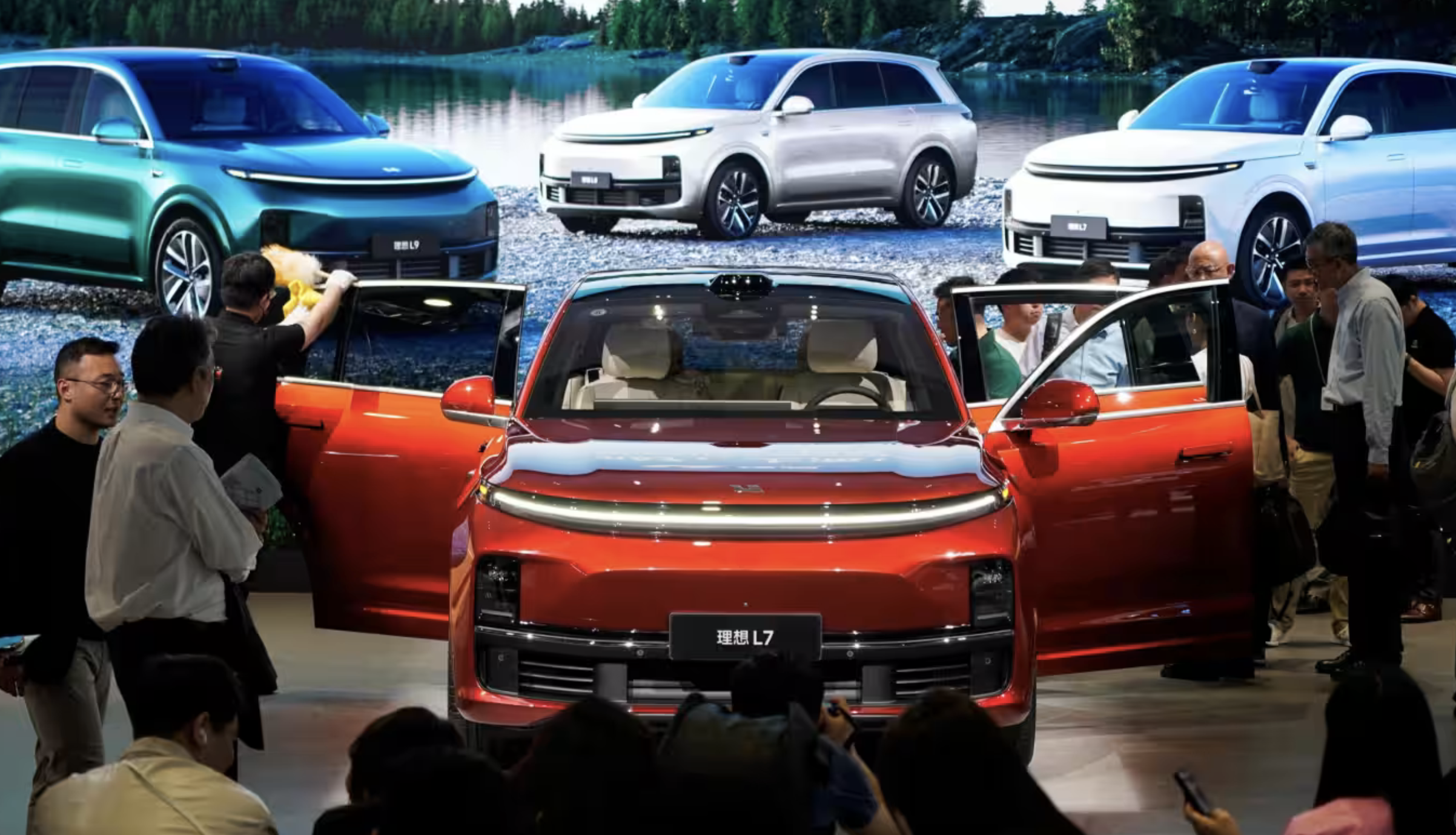 Vì sao ô tô Trung Quốc ồ ạt đổ bộ nhiều thị trường trên thế giới?