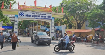 Thái Bình: 1 người c.h.ế.t, nhiều người phải nhập viện sau khi ăn tiết canh dê Thái Bình: 1 người c.h.ế.t, nhiều người phải nhập viện sau khi ăn tiết canh dê
