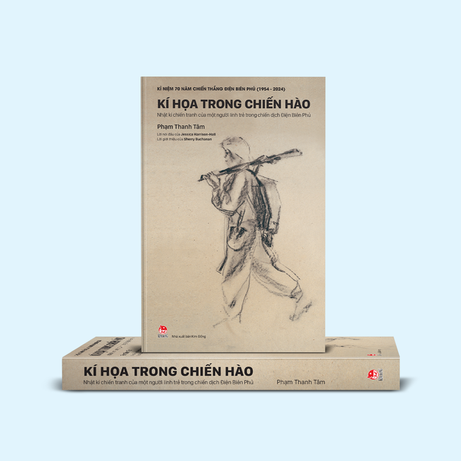 Năm 2005, nhật kí được dịch ra tiếng Anh và in thành sách cùng các tranh kí họa tác giả Phạm Thanh Tâm vẽ trong chiến dịch Điện Biên Phủ. Bản tiếng Pháp của cuốn sách được phát hành năm 2011