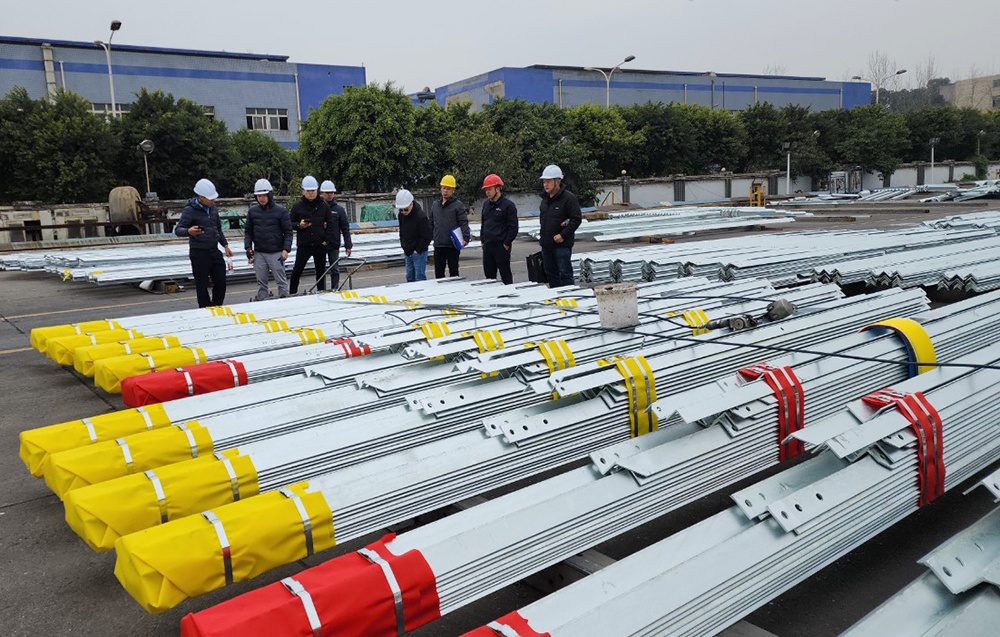 Công ty TNHH Công nghệ Việt: Hoàn thành 6 gói thầu cung cấp cột thép cho Dự án đường dây 500kV mạch 3