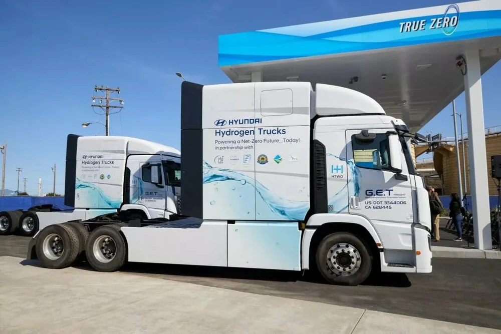 Hyundai mở rộng đội xe tải sử dụng pin nhiên liệu hydro.jpg