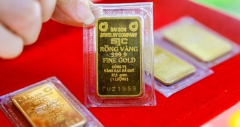 Giá vàng SJC tiếp tục tăng "nóng", bán ra 90,5 triệu đồng/lượng Giá vàng SJC tiếp tục tăng "nóng", bán ra 90,5 triệu đồng/lượng
