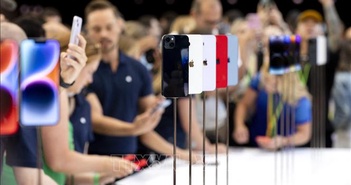 Apple và Amazon bị cáo buộc thông đồng 'thổi giá' iPhone, iPad Apple và Amazon bị cáo buộc thông đồng 'thổi giá' iPhone, iPad