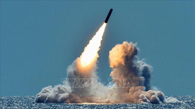 Quân đội Nga đưa tên lửa đạn đạo xuyên lục địa Bulava vào phiên chế
