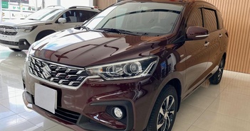 Suzuki Ertiga giảm giá kỷ lục gần trăm triệu, đấu Hyundai Stargazer X Suzuki Ertiga giảm giá kỷ lục gần trăm triệu, đấu Hyundai Stargazer X