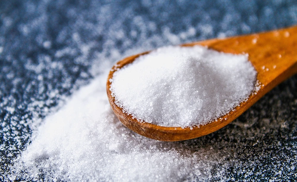 Bạn nên tiêu thụ bao nhiêu muối trong một ngày?