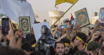 Israel mở cuộc điều tra sau video binh sĩ đốt kinh Koran Israel mở cuộc điều tra sau video binh sĩ đốt kinh Koran