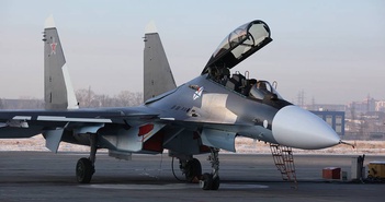 Quân đội Nga sẵn sàng đối đầu với F-16 khi trang bị tên lửa tầm xa R-37M cho Su-30SM2 Quân đội Nga sẵn sàng đối đầu với F-16 khi trang bị tên lửa tầm xa R-37M cho Su-30SM2