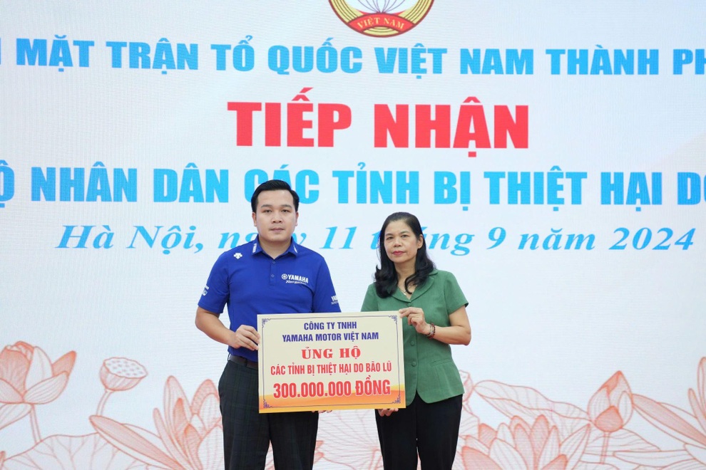 Loạt hành động hỗ trợ người dân đi qua bão lũ tại miền Bắc của các nhãn xe - 3 Loạt hành động hỗ trợ người dân đi qua bão lũ tại miền Bắc của các nhãn xe - 3