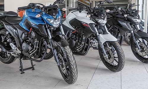 Cận cảnh xe môtô Yamaha FZ25 giá chỉ 80 triệu ở Sài Gòn