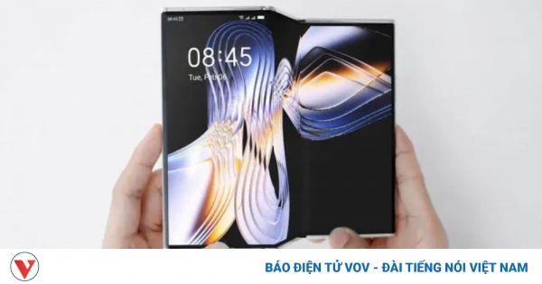 Smartphone màn hình gập 3 mỏng hơn cả Galaxy Z Fold6