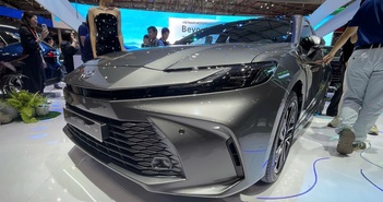 Khám phá Toyota Camry 2025 vừa được giới thiệu tại Triển lãm Ô tô Việt Nam 2024 Khám phá Toyota Camry 2025 vừa được giới thiệu tại Triển lãm Ô tô Việt Nam 2024