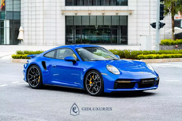 Porsche 911 Turbo S 992 “lướt” được đại gia Hà Nội mua gần 13 tỷ