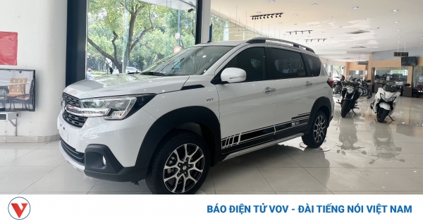 Hàng loạt mẫu xe Suzuki giảm giá đẩy hàng tồn