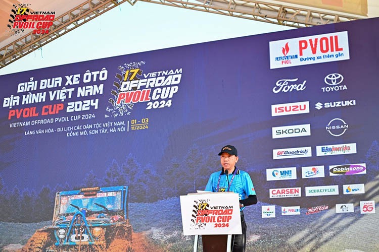 Bùng nổ giải đua ôtô offroad PVOIL Cup 2024 tại Hà Nội