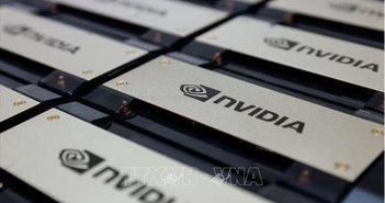 Chip AI mới của Nvidia gặp sự cố tăng nhiệt quá mức trên máy chủ Chip AI mới của Nvidia gặp sự cố tăng nhiệt quá mức trên máy chủ