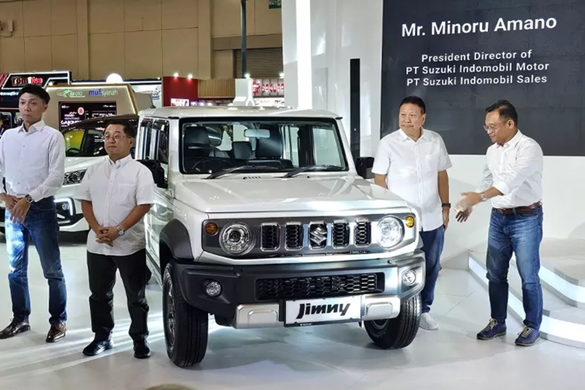 Suzuki Jimny 5 cửa đặc biệt từ 782 triệu đồng, giới hạn 100 chiếc