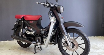 Cận cảnh Honda Super Cub Disney Limited Edition giá hơn 200 triệu Cận cảnh Honda Super Cub Disney Limited Edition giá hơn 200 triệu