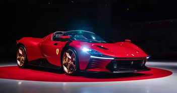 Ferrari Daytona SP3 hơn 55 tỷ đồng đầu tiên tại Đông Nam Á Ferrari Daytona SP3 hơn 55 tỷ đồng đầu tiên tại Đông Nam Á