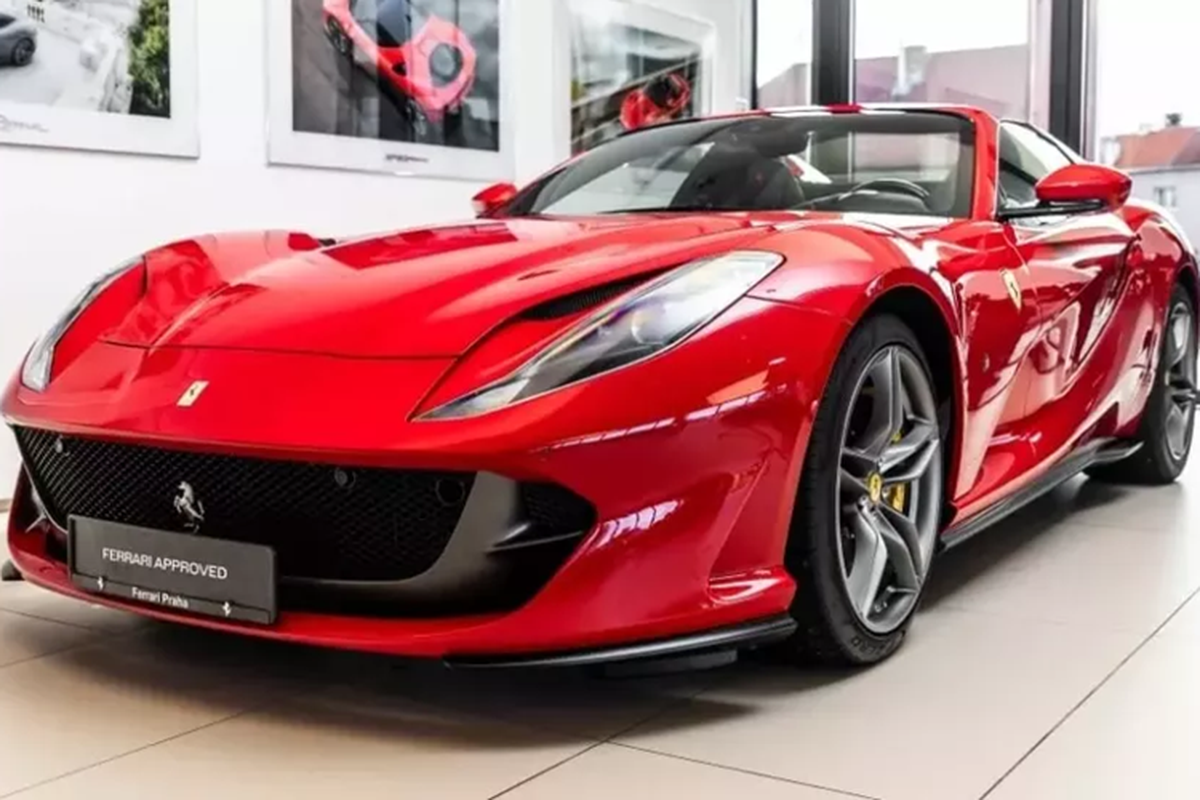 Ferrari 812 GTS thứ 3 giá bạc tỷ sắp cập bến Việt Nam