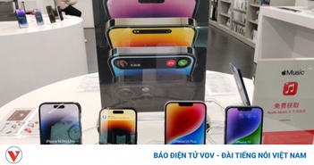Apple đào tạo nhân viên lôi kéo người mua phụ kiện USB-C Apple đào tạo nhân viên lôi kéo người mua phụ kiện USB-C