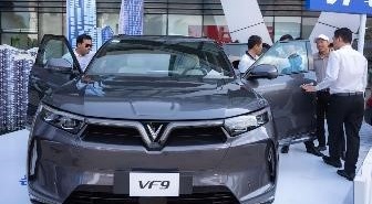 Loạt trang bị đẳng cấp trên VinFast VF 9 chỉ thấy ở xe tầm giá 5 tỷ đồng Loạt trang bị đẳng cấp trên VinFast VF 9 chỉ thấy ở xe tầm giá 5 tỷ đồng