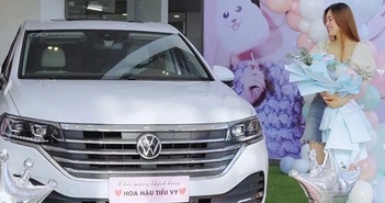 Hoa hậu Tiểu Vy chi tiền tỷ tậu MPV Volkswagen Viloran ở tuổi 23 Hoa hậu Tiểu Vy chi tiền tỷ tậu MPV Volkswagen Viloran ở tuổi 23
