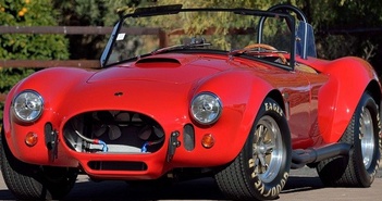 Đấu giá Shelby 427 Cobra đặc biệt của tài tử "Fast and Furious" Đấu giá Shelby 427 Cobra đặc biệt của tài tử "Fast and Furious"