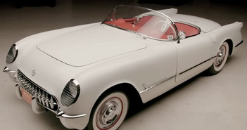 "Ông cụ" Chevrolet Corvette C1 hơn 68 tuổi hồi sinh như trai tân "Ông cụ" Chevrolet Corvette C1 hơn 68 tuổi hồi sinh như trai tân