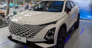 Omoda C5 vừa ra mắt Việt Nam giảm giá hàng chục triệu đồng Omoda C5 vừa ra mắt Việt Nam giảm giá hàng chục triệu đồng