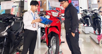 Giá xe máy tại Việt Nam đang giảm mạnh sau Tết Nguyên đán Giá xe máy tại Việt Nam đang giảm mạnh sau Tết Nguyên đán