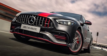 Mercedes-AMG C43, A35, GLE 53 giảm giá cao nhất tới 490 triệu đồng Mercedes-AMG C43, A35, GLE 53 giảm giá cao nhất tới 490 triệu đồng