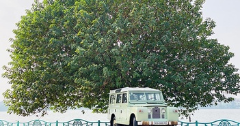 "Xế cụ" Land Rover đời 1975 rao bán 2,3 tỷ tại Hà Nội "Xế cụ" Land Rover đời 1975 rao bán 2,3 tỷ tại Hà Nội