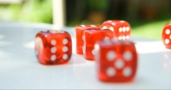 Statistical Assessment of two Rekeying Mechanisms applied to the Generation of Random Numbers Statistical Assessment of two Rekeying Mechanisms applied to the Generation of Random Numbers