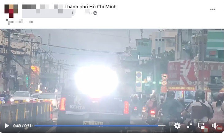 Xác minh ô tô lắp đèn 'siêu sáng' chạy trên đường Nguyễn Tất Thành