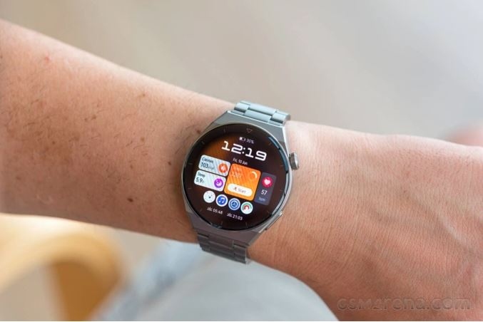 thi truong smartwatch dang bien dong ra sao hinh anh 2