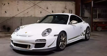 Tận thấy Porsche 911 GT3 2010 số sàn cũ đắt hơn xe "đập hộp" Tận thấy Porsche 911 GT3 2010 số sàn cũ đắt hơn xe "đập hộp"